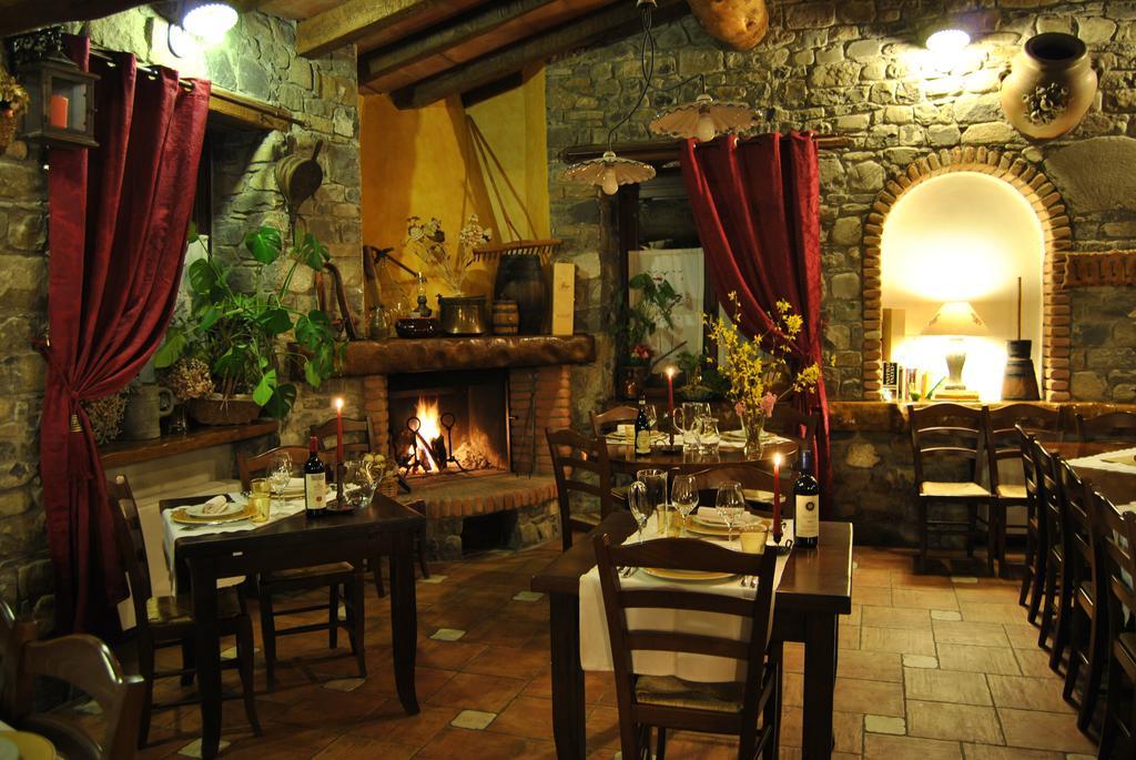 Le Macine Del Confluente Bed and Breakfast Badalucco Exteriör bild