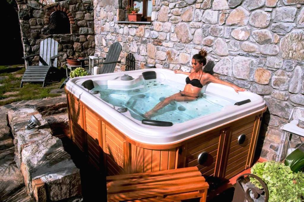 Le Macine Del Confluente Bed and Breakfast Badalucco Exteriör bild