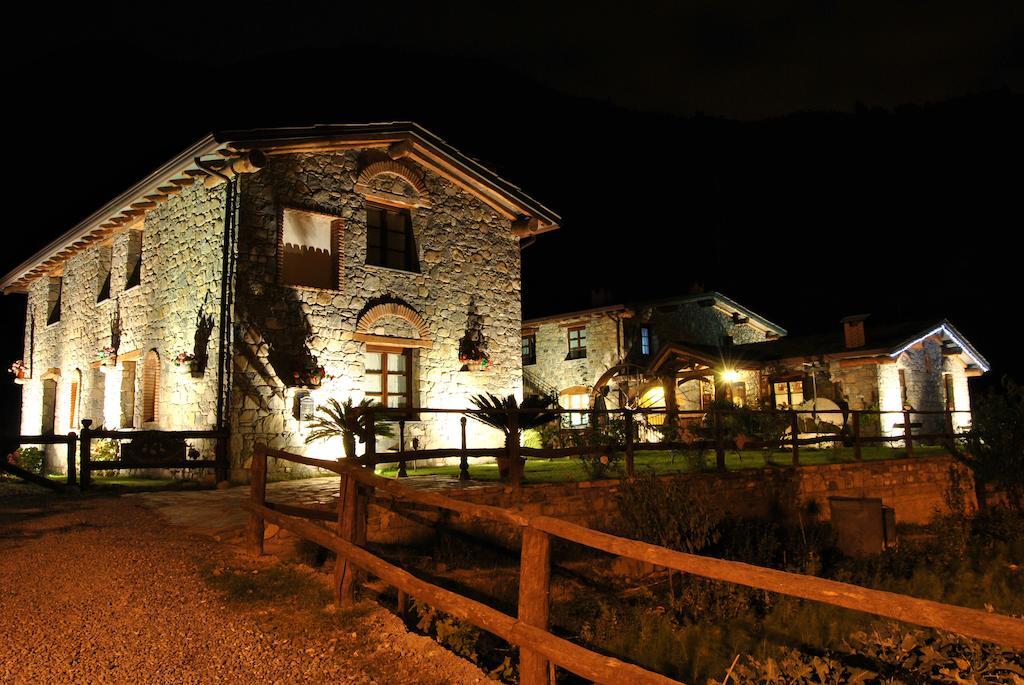 Le Macine Del Confluente Bed and Breakfast Badalucco Exteriör bild
